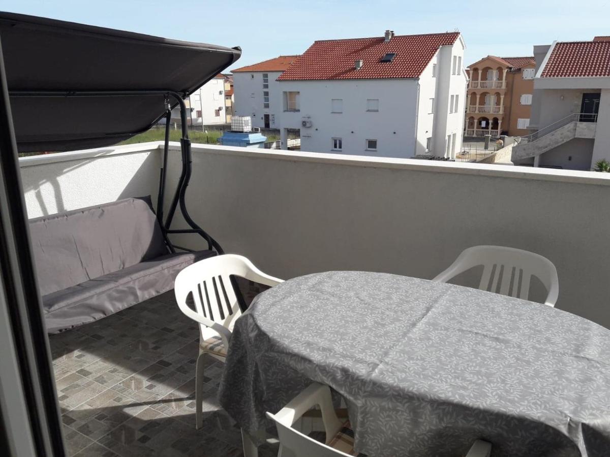Apartman Sandra Vodice Exteriér fotografie